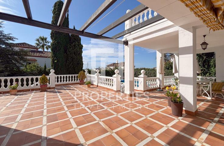 Estupendo hogar de 570 m2 diseñado para la vida en familia photo 0