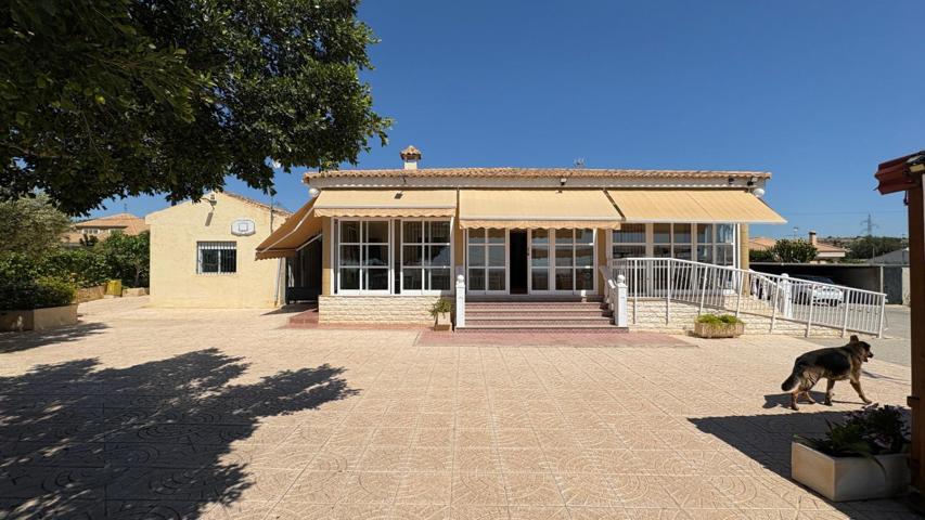 ESTUPENDO CHALET EN ZONA BONAVISTA photo 0