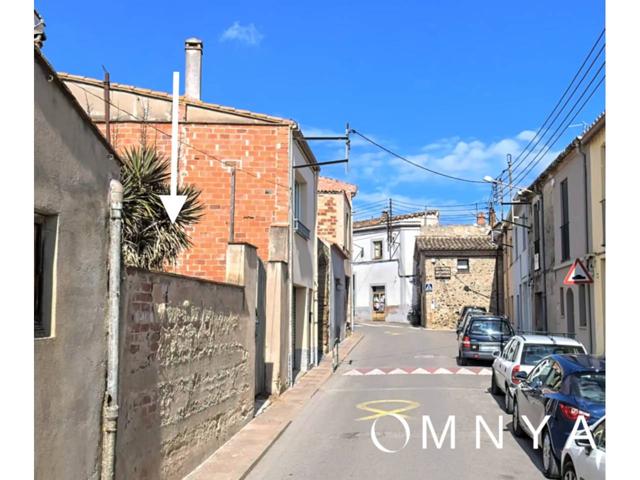 Terreno en venta en el centro de Llagostera photo 0