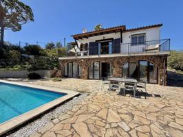Casa en venta en Urbanitzacions(17249) photo 0