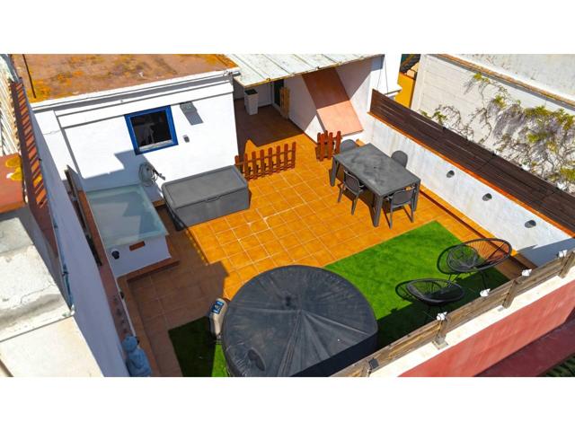 Casa unifamiliar en venta en Centre-El Pedró photo 0
