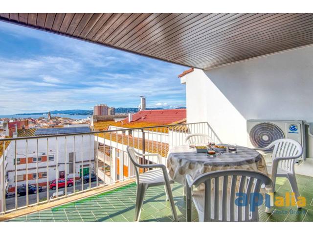 Piso en venta en Centre-El Pedró photo 0