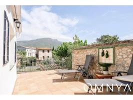 Casa en venta en Tortellà photo 0
