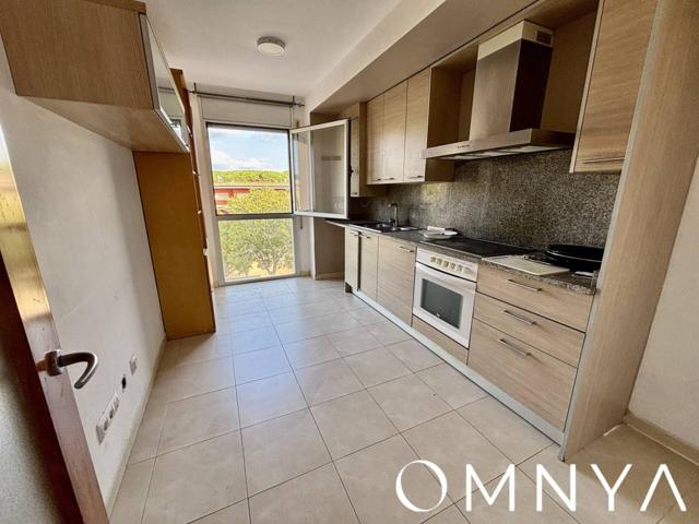 Piso muy luminoso y amplio en Sant Feliu de Guíxols photo 0