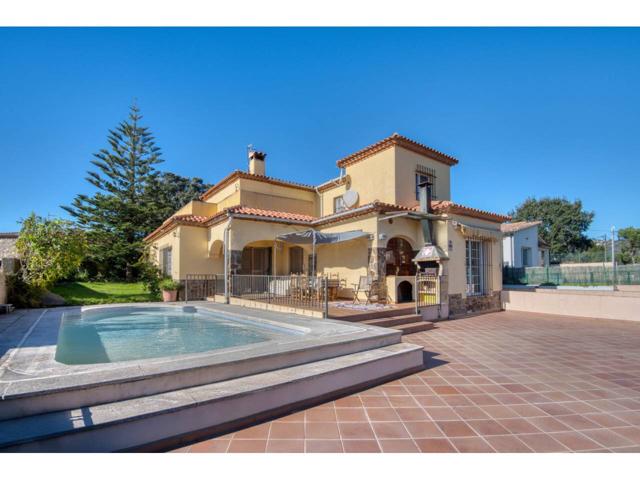 Casa independiente con jardín, piscina y vistas al mar en S’Agaró photo 0