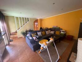 Chalet pareado en venta en Pioz photo 0