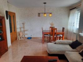 Chalet pareado en venta en Pioz photo 0