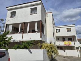Chalet pareado en venta en Pezuela de las Torres photo 0
