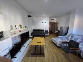 Piso en venta en Villatobas photo 0