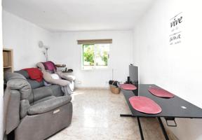 OPORTUNIDAD Acogedor primer piso de dos habitaciones dobles en Palma de Mallorca Barrio Virgen de Lluc (Zona Aragón). photo 0