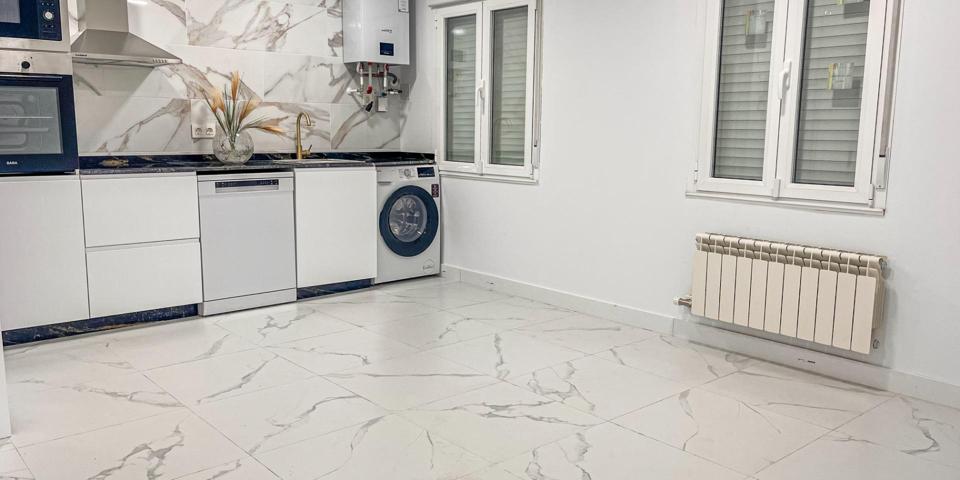 🏡 ¡Estrena hogar en El Crucero, León! Planta baja totalmente reformada junto al Camino de Santiago 🏞️✨. photo 0