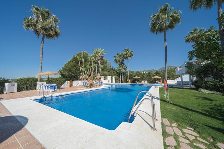 APARTAMENTO PLANTA BAJA CON JARDIN - MARBELLA photo 0