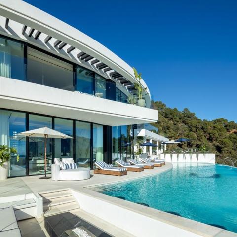 ESPECTACULAR MANSION DE LUJO EN LA ZAGALETA photo 0