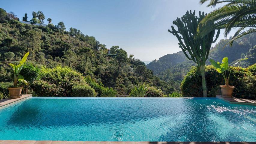 VILLA DE LUJO CON ESTILO ANDALUZ EN BENAHAVIS photo 0