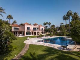 EXQUISITA VILLA - ESTEPONA photo 0