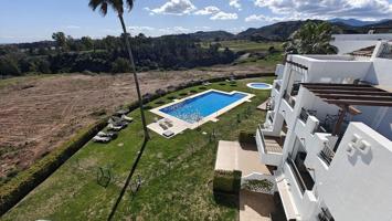 Ático de Lujo en Venta con Vistas al Mar y al Golf en Los Arqueros photo 0