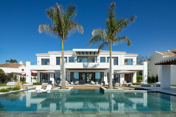 Villa de Lujo de 7 Dormitorios en Venta en Monte Halcones, Benahavís photo 0