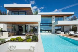Villa Moderna de Lujo en Venta en Lomas de La Quinta photo 0