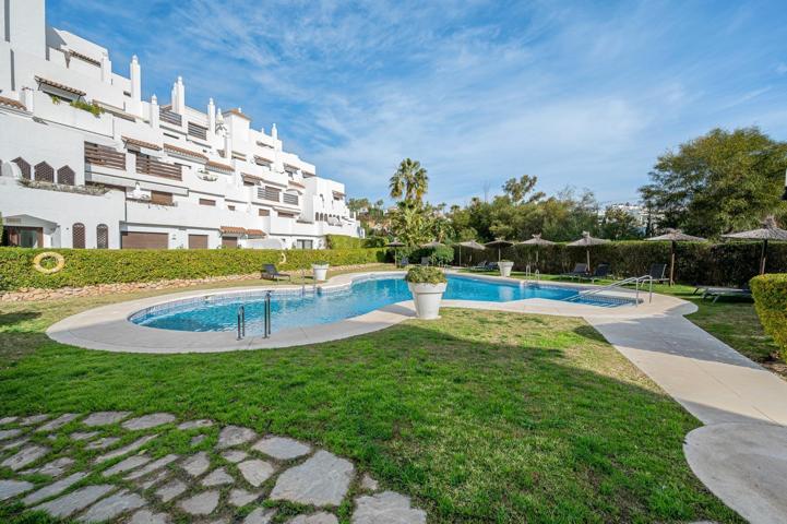 Gran Oportunidad de inversión en Estepona-Piso en venta photo 0