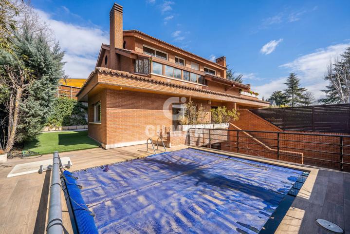Chalet - Chalet Pareado - Conde Orgaz photo 0