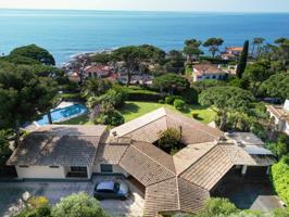 Casa En venta en Castell-Platja D'Aro photo 0