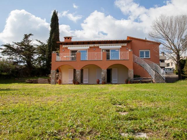 Casa En venta en Sant Feliu De Guíxols photo 0