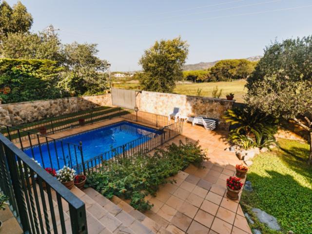 Casa En venta en Castell-Platja D'Aro photo 0