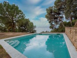 Casa En venta en Sant Feliu De Guíxols photo 0