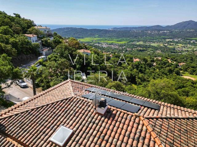Casa En venta en Santa Cristina D'Aro photo 0