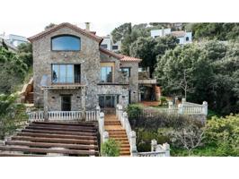 Casa En venta en Begur photo 0