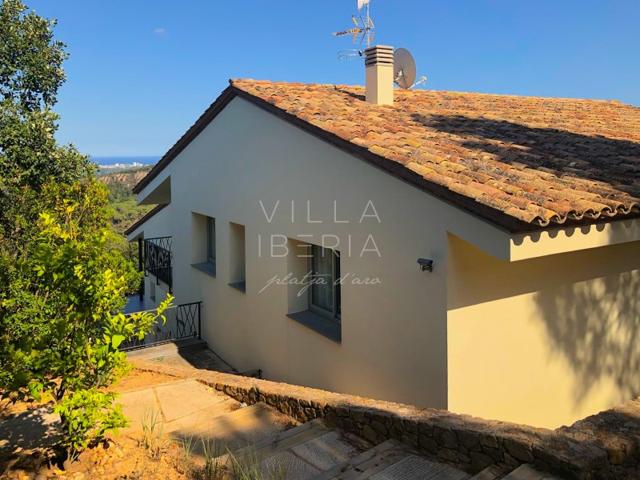 Casa En venta en Santa Cristina D'Aro photo 0