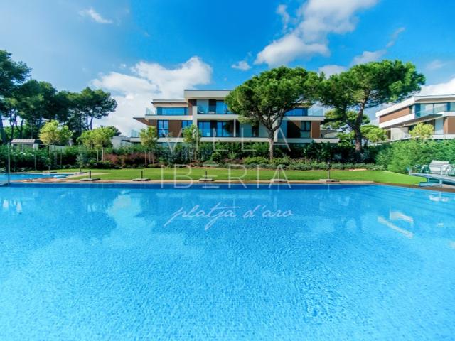 Piso En venta en Castell-Platja D'Aro photo 0