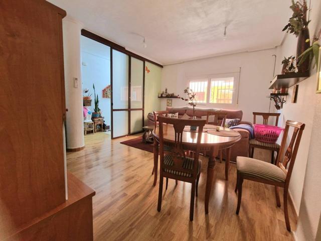 PLANTA BAJA CERCA DEL MERCADONA photo 0