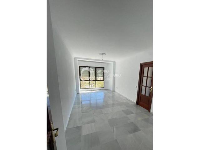 Piso en venta en Centro photo 0