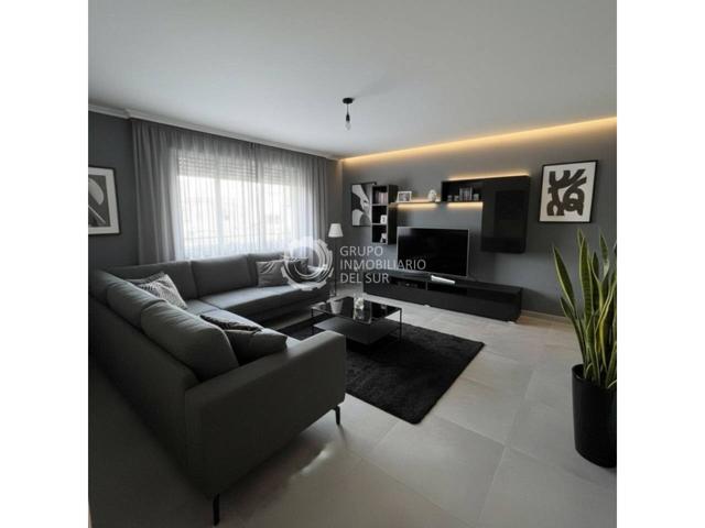 Venta de piso en Cádiz Capital en SEGUNDA AGUADA photo 0