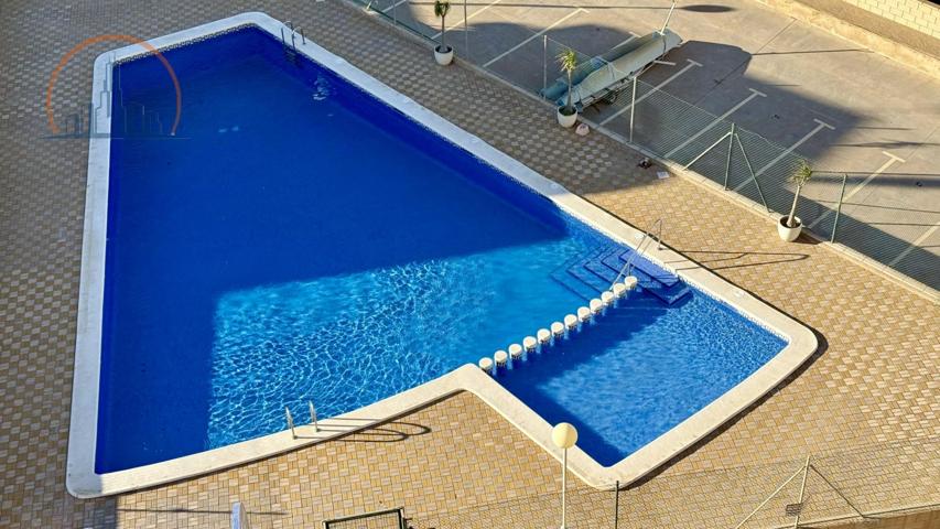 ¡Oportunidad en Playa Honda, Urbanización Montemar! photo 0