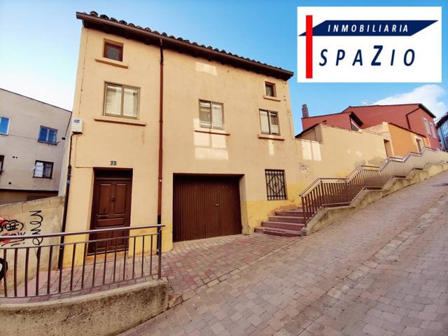Casa en venta en Aranda de Duero photo 0