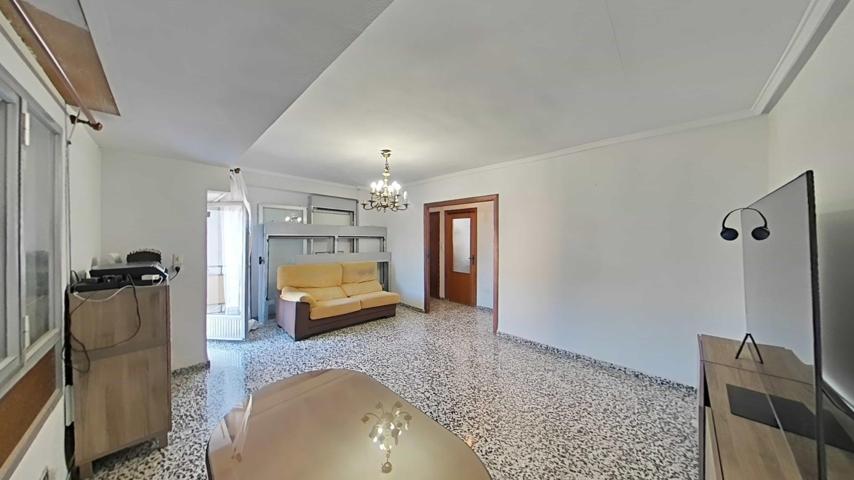 PISO AMPLIO EN TORREFIEL photo 0