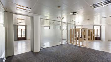 Oficina - Barcelona photo 0