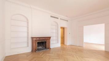 Oficina - Barcelona photo 0