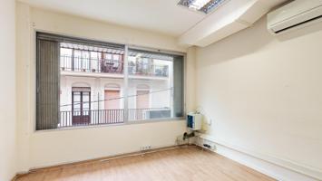 Oficina - Barcelona photo 0