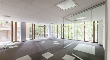 Oficina - Barcelona photo 0