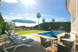 Villa En venta en Mijas photo 0