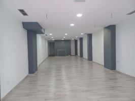 Industrial En venta en Calle Marbella, 7 (local 1). 29640, Fuengirola (málaga), Fuengirola photo 0