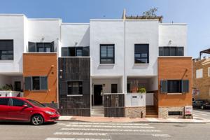 Dúplex En venta en Calle Los Germanos. 04740, Aguadulce, Roquetas De Mar (almería), Roquetas De Mar photo 0