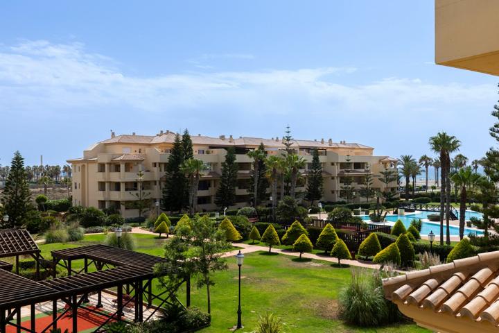 Piso En venta en Avenida Ciudad De Cadiz, 51. 04740, Roquetas De Mar (almería), Roquetas De Mar photo 0