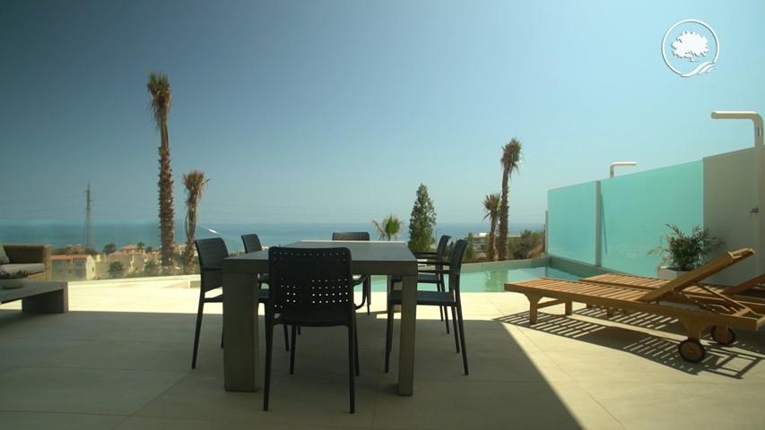 Villa En venta en Benalmádena photo 0