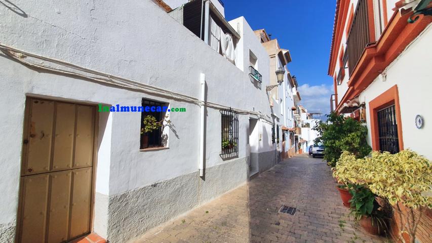 Casa En venta en Cuesta Del Carmen, 14. 18690, Almuñecar Centro, Almuñécar (granada), Almuñécar photo 0