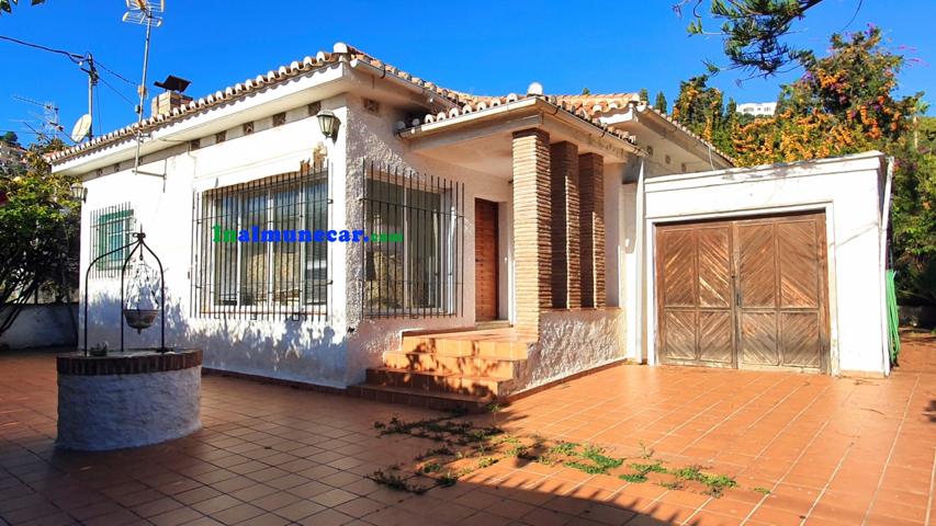 Villa En venta en Calle Juan Gris, 6. 18690, Velilla - Velilla Taramay, Almuñécar (granada), Almuñécar photo 0