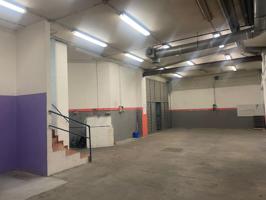 LOCAL INDUSTRIAL EN VENTA A PLA D'EN BOET photo 0